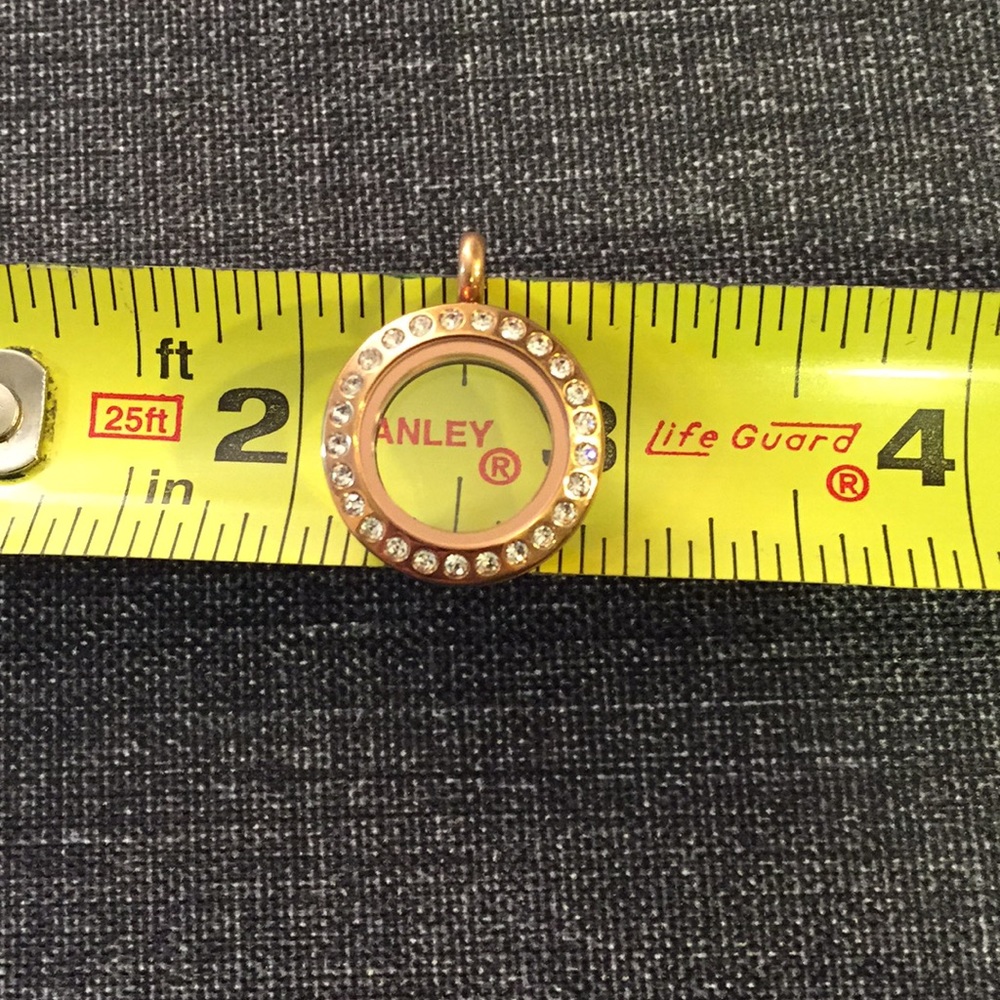 Small rose gold  latch locket Origami Owl
